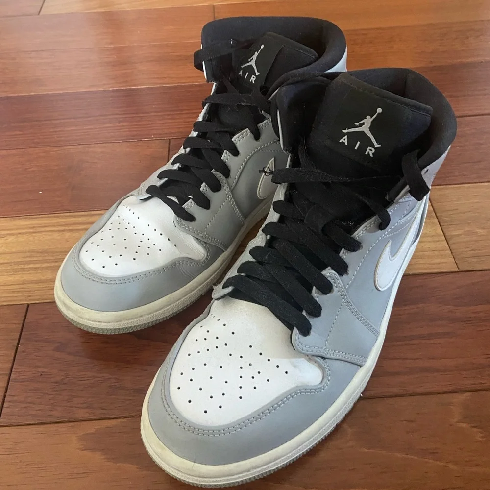 Jordan Sneakers in Gray and White - Picture 5 of 12